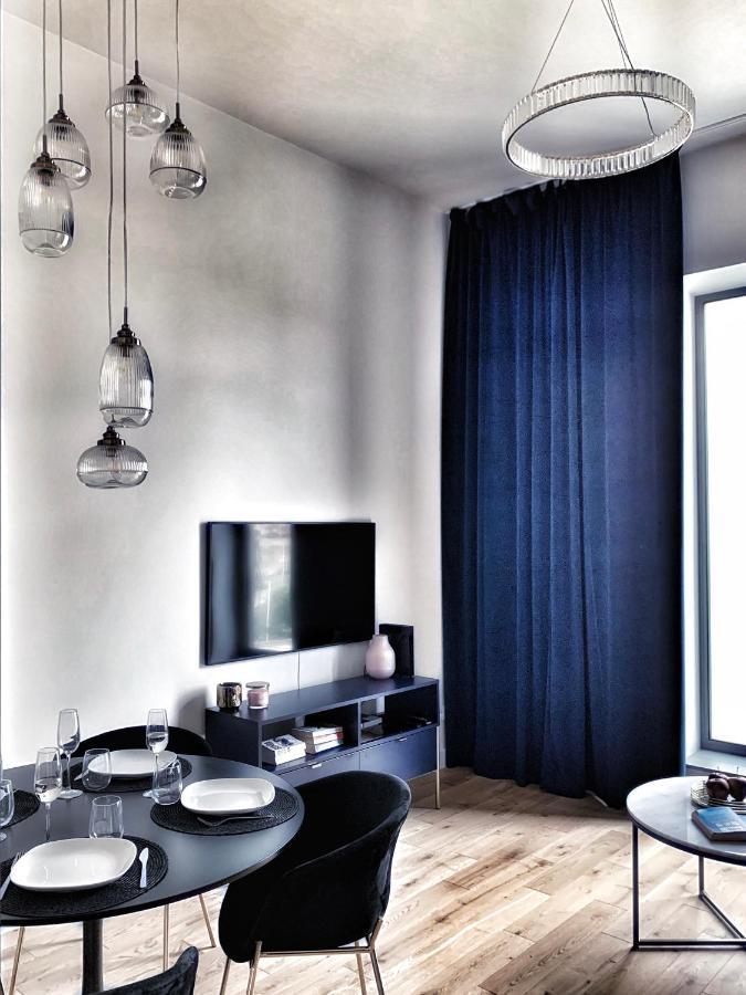 Idylla Apartamenty W Sercu Wroclawia Na Ostrowie Tumskim Bagian luar foto