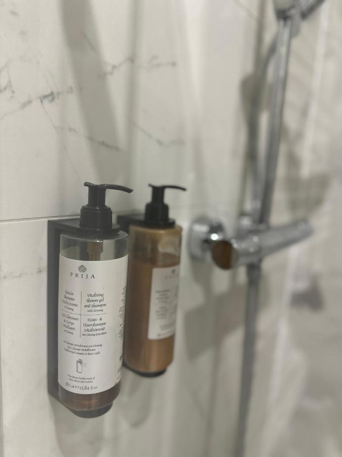 Idylla Apartamenty W Sercu Wroclawia Na Ostrowie Tumskim Bagian luar foto